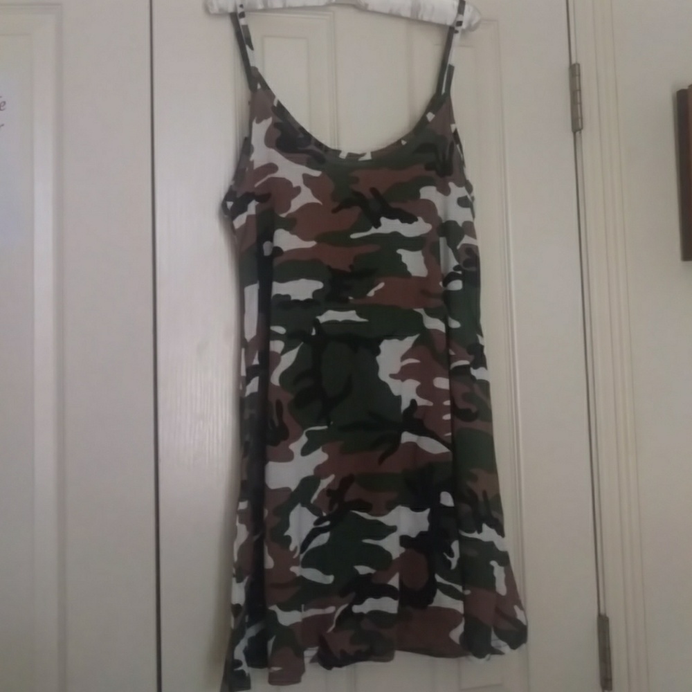 Camo spaghetti strap tunic